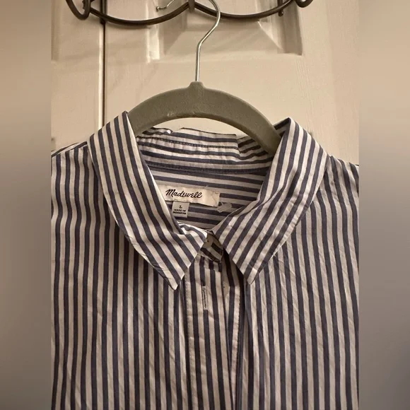 Madewell 100\% Cotton Stripe Classic Button-Down Shirt | Quiet Luxury. Size L - Picture 6 of 11
